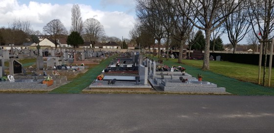 allée de cimetière en Grass protecta